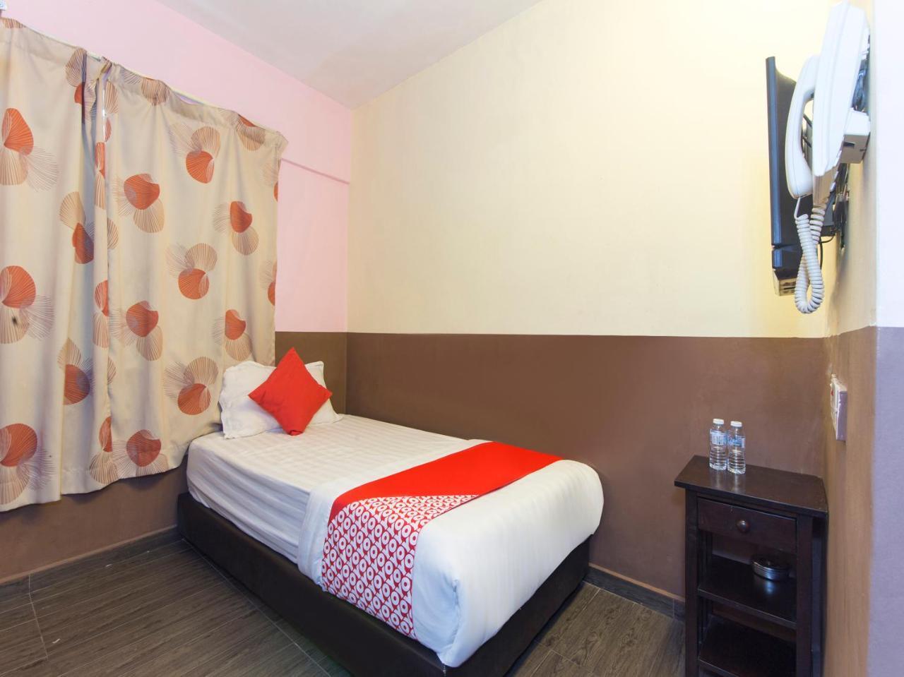 Oyo 172 Spring Hotel Kuala Lumpur Buitenkant foto